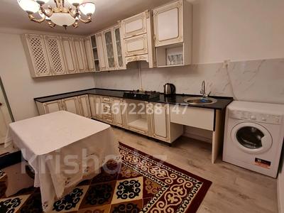 2-комнатная квартира, 60 м², 2/2 этаж помесячно, Ибрагимова за 90 000 〒 в Туркестане
