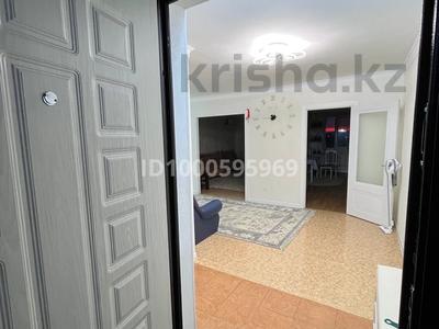 3-комнатная квартира · 100.3 м² · 7/9 этаж, мкр 12 64 за 32.5 млн 〒 в Актобе