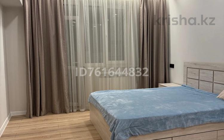 1-комнатная квартира · 35 м² · 4/9 этаж, Муканова 233 за 300 000 ₸ в Алматы, Алмалинский р-н — фото 2