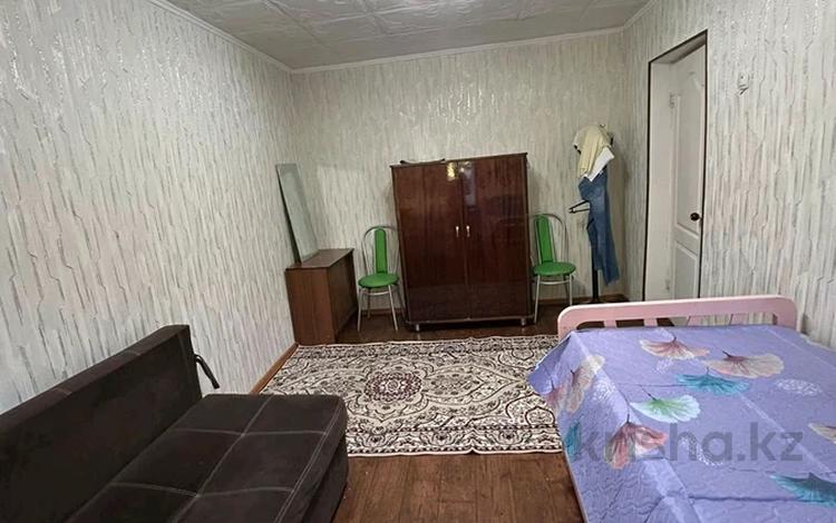 1-бөлмелі пәтер · 35 м² · 2/4 қабат, Момышулы 6, бағасы: 140 000 ₸ в Шымкенте — фото 2