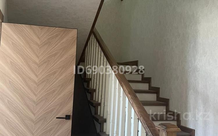 6-комнатная квартира · 240 м², Кашаганова 25В за 650 000 〒 в Таразе — фото 5