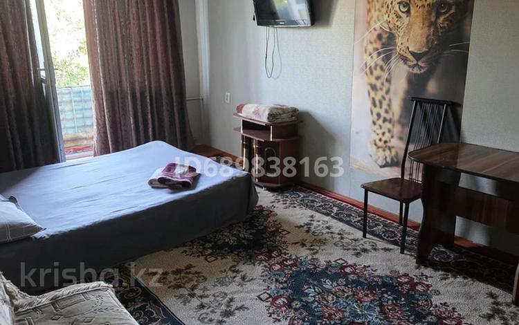 1-комнатная квартира · 50 м² · 4/5 этаж, мкр Наурыз , Айбергенова 7 — Магазинов за 7 000 ₸ в Шымкенте, Туран р-н — фото 8