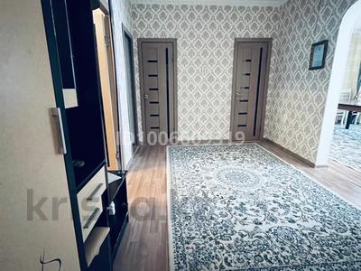 4-комнатная квартира · 80 м² · 5/5 этаж, Мкр Сырдария 10 — 264 мектеп Өнер орталығы за 20 млн 〒 в 