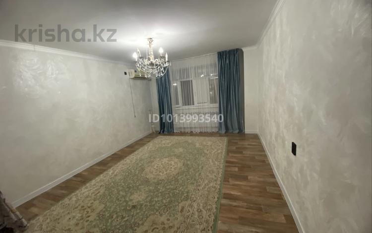 2-комнатная квартира · 54.5 м² · 4/4 этаж, Самал 33 за 13.5 млн ₸ в Жанаозен — фото 2