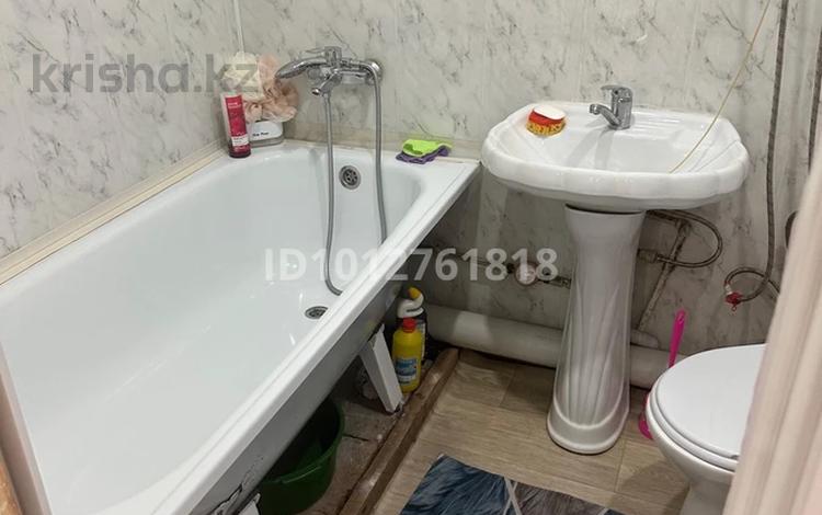 2-комнатная квартира · 36 м² · 2/2 этаж, 1 микрорайон 7Б за 8.5 млн ₸ в Семее — фото 2
