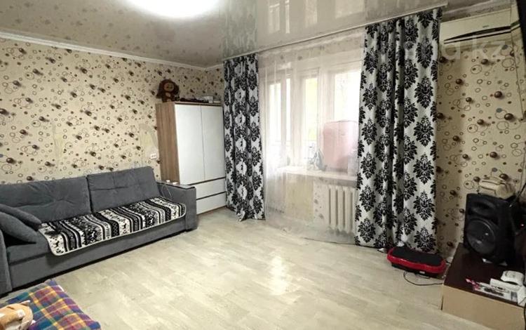 1-комнатная квартира · 33 м² · 2/5 этаж, чехова 19 за 8.5 млн ₸ в Уральске — фото 3