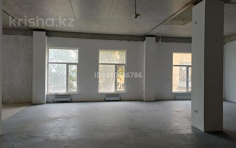 4-бөлмелі пәтер · 190 м² · 1/9 қабат, 14-й мкр 2/1 — 34, бағасы: 300 000 ₸ в Актау — фото 5