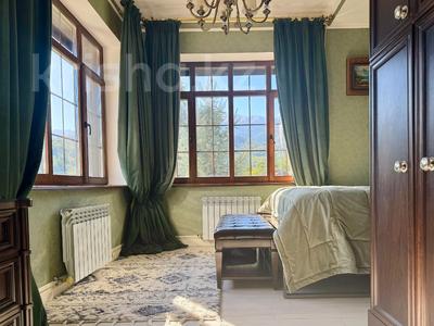 Отдельный дом · 6 комнат · 515 м² · 40 сот., мкр Каменское плато за 830 млн 〒 в Алматы, Медеуский р-н