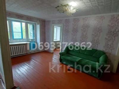 2-комнатная квартира, 48 м², 2/3 этаж, Гурбв 13 7 за 7 млн 〒 в Сатпаев