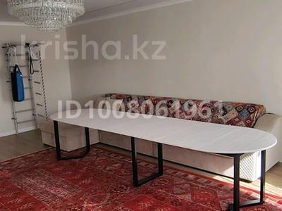 3-бөлмелі пәтер · 118.4 м² · 2/10 қабат, Самал 86 — ул. Тауелсиздик, бағасы: 58 млн 〒 в Уральске