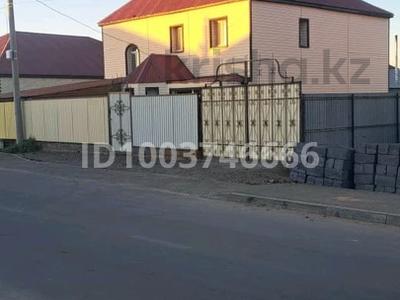 Продажа домов и дачи в Улытау обл.: Отдельный дом · 5 комнат · 250 м² · 10 сот., Ер-шоштана 32 за 50 млн 〒 Отдельный дом · 5 комнат · 250 м² · 10 сот., Ер-шоштана 32 за 50 млн 〒 в Жезказгане