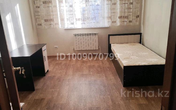 1 комната · 50 м² · 2/2 этаж, Пугачева 15 — Угол Тайманова за 35 000 〒 в Уральске — фото 2