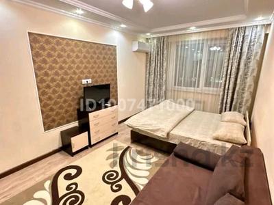 1-комнатная квартира · 35 м² · 4/5 этаж, Хиуаз Доспановой 102/1 за 13 000 ₸ в Уральске, мкр Школьник