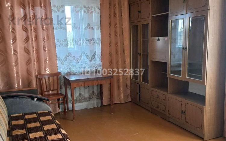 2-бөлмелі пәтер · 41 м² · 2/2 қабат, Абай, бағасы: 22 млн ₸ в Жезказгане — фото 2