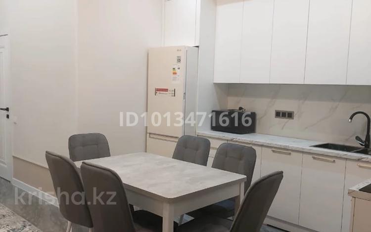 2-бөлмелі пәтер · 72 м² · 2/20 қабат, Гагарина 310, бағасы: 71 млн ₸ в Алматы, Бостандыкский р-н — фото 2