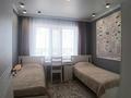 3-бөлмелі пәтер · 83.3 м² · 6/9 қабат, Самал 92, бағасы: 35 млн ₸ в Уральске — фото 2