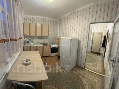 1-комнатная квартира · 40 м² · 3/9 этаж, 5 мкр 22 за 120 000 ₸ в Аксае