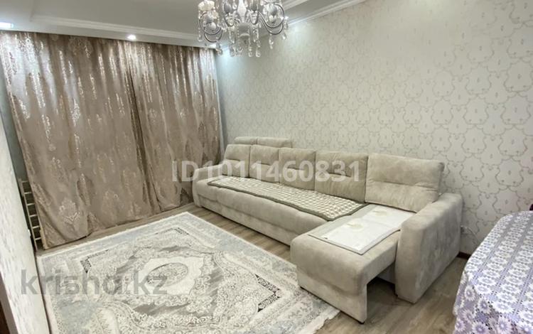 3-бөлмелі пәтер · 70 м² · 3/10 қабат, мкр Юго-Восток, Сарыарка 6, бағасы: 32.5 млн ₸ в Караганде, Казыбек би р-н — фото 2