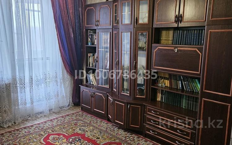 3-бөлмелі пәтер · 70 м² · 3/9 қабат, 4 11 — Возле 3 школы, бағасы: 30 млн ₸ в Аксае — фото 2