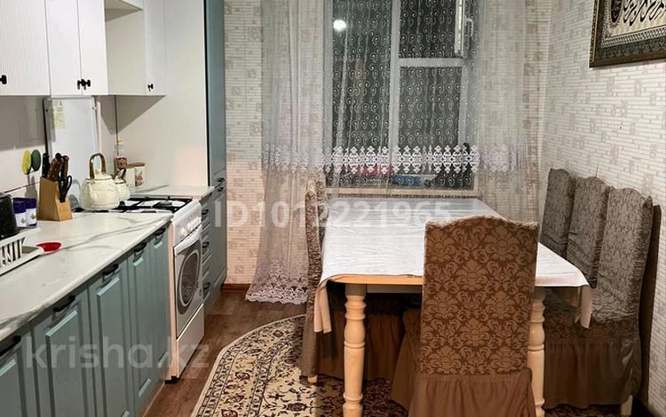 2-бөлмелі пәтер · 60 м² · 2/10 қабат, мкр Шанхай 36, бағасы: 17.2 млн ₸ в Актобе — фото 2