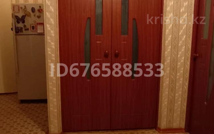 3-комнатная квартира · 68 м² · 1/5 этаж, 10 мкр (Аса) 32А за 20 млн ₸ в Таразе — фото 2