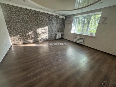 3-комнатная квартира · 89.9 м² · 2/6 этаж, мкр Болашак 129 за 28.5 млн ₸ в Актобе