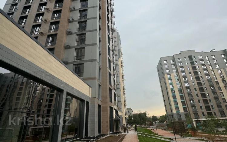 4-комнатная квартира, 128 м², 11/16 этаж, проспект Абая 165 — Тургут Озала