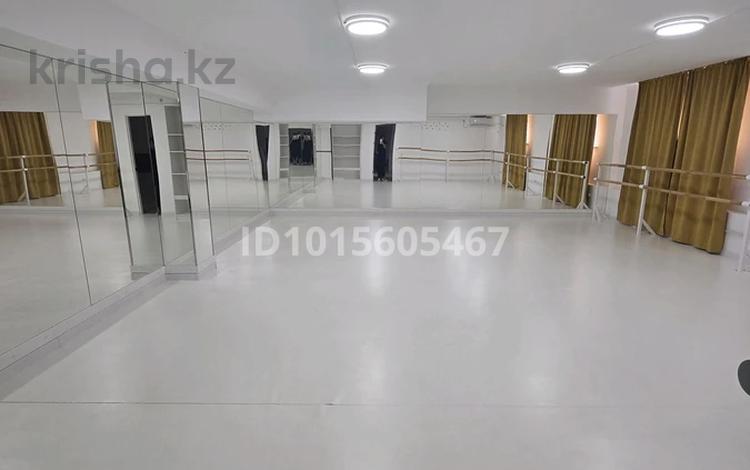 Еркін, сұлулық салондары, фитнес және спорт, студиялар · 150 м², бағасы: 500 000 ₸ в Атырау, мкр Лесхоз — фото 2