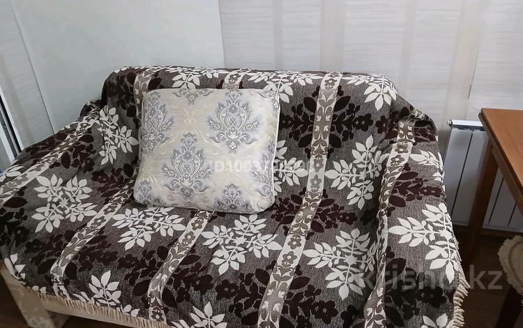 1-комнатная квартира · 32 м² · 2/5 этаж, Жидебай батыра 23 — Автомойки Спектор за 100 000 ₸ в Балхаше — фото 2