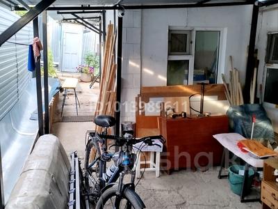 Отдельный дом · 3 комнаты · 45 м² · 3 сот., Назарбаева за 8.5 млн ₸ в Уральске