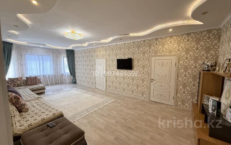 Жеке үй · 6 бөлме · 200 м² · 25 жүзд., Ш. Аманжолов 2А, бағасы: ~ 50 млн ₸ в Айша-Биби — фото 11