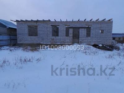 Дача · 3 комнаты · 140 м² · 8 сот., Кумжол за 6 млн 〒 в Актобе, жилой массив Акжар-2