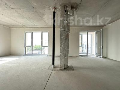 4-комнатная квартира, 140 м², 3/3 этаж, Аль- Фараби 116 за 152 млн 〒 в Алматы, Бостандыкский р-н
