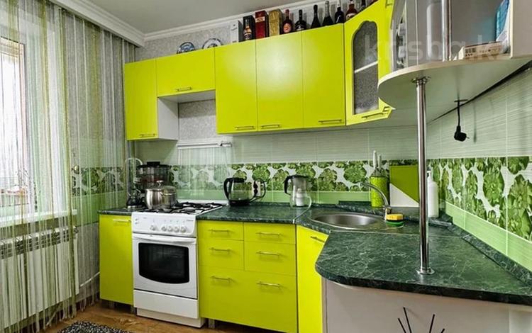 2-бөлмелі пәтер · 53 м² · 5/5 қабат, 7 микрорайон 15, бағасы: 25 млн ₸ в Костанае — фото 2