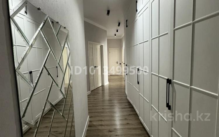 3-бөлмелі пәтер · 104 м² · 1/5 қабат, мкр. Алтын орда, Саздинское лесничество 228/2, бағасы: 45 млн ₸ в Актобе — фото 2