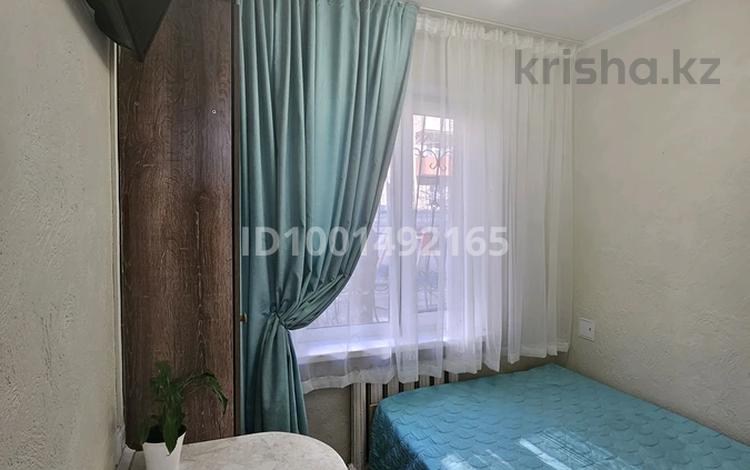 1-комнатная квартира · 10 м² · 1/5 этаж, Клочкова 128 — Абая угол Ауэзова за 15 500 ₸ в Алматы, Бостандыкский р-н — фото 2