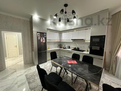 Отдельный дом · 4 комнаты · 200 м² · 11 сот., жилой массив Кызылжар, Жилой массив Кызылжар-2 за 52 млн ₸ в Актобе