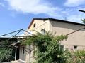 Часть дома · 4 комнаты · 113.8 м² · 11 сот., мкр Айгерим-1 — Угол улиц Чойбалсана и Саги Ашимова за 190 млн ₸ в Алматы, Алатауский р-н