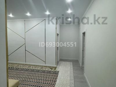 2-комнатная квартира, 72 м², 4/7 этаж, 16-й мкр 61 за 19.5 млн 〒 в Актау, 16-й мкр 