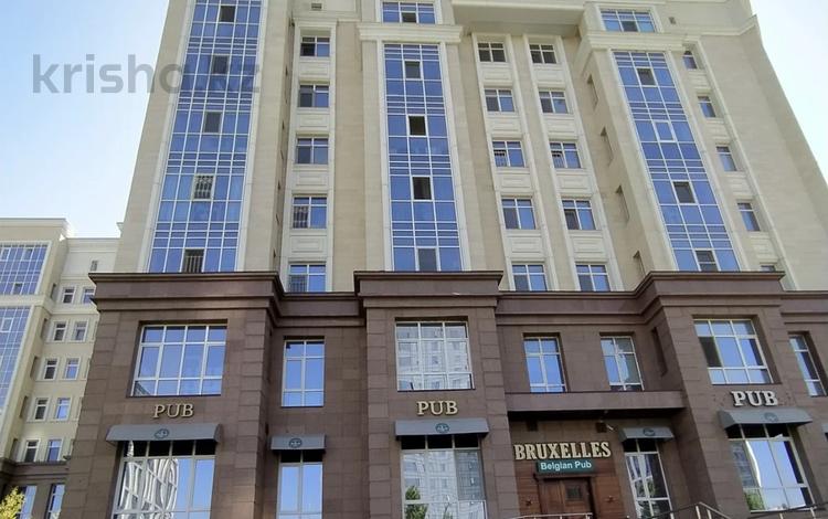 Еркін, кеңселер, дүкендер мен бутиктер · 120 м², бағасы: ~ 2.2 млн ₸ в Астане, Есильский р-н — фото 2