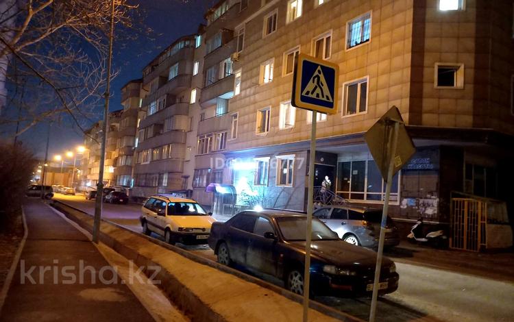1-бөлмелі пәтер · 19 м² · 4/5 қабат, Көкжиек ш/а. 22 — Находится возле школы, бағасы: 10 млн ₸ в Алматы, Жетысуский р-н — фото 2