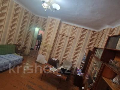 3-комнатная квартира · 54 м² · 2/3 этаж, Чайжунусова за 20 млн 〒 в Семее