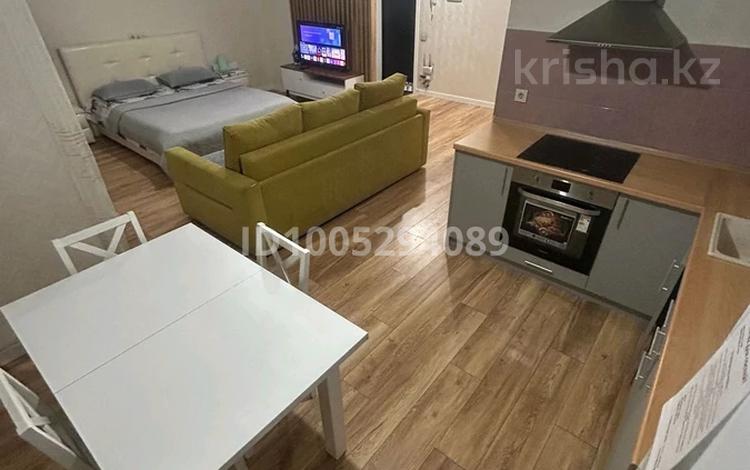 1-бөлмелі пәтер · 46 м² · 6/13 қабат, Макатаева 131 — Муратбаева, бағасы: 1 999 〒 в Алматы, Алмалинский р-н — фото 2