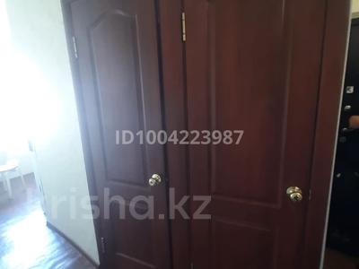 Продажа квартир в Карагандинской обл.: 2-комнатная квартира · 44 м² · 4/5 этаж, Майкудук, 18й микрорайон 23 за 13.5 млн 〒 2-комнатная квартира · 44 м² · 4/5 этаж, Майкудук, 18й микрорайон 23 за 13.5 млн 〒 в Караганде, Алихана Бокейханова р-н