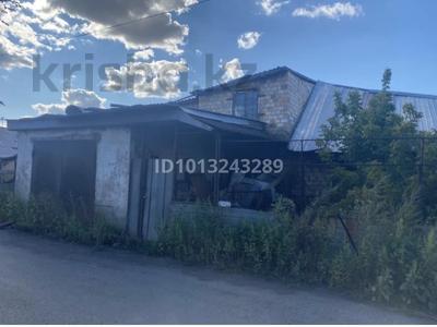 Отдельный дом · 3 комнаты · 70 м², Пархоменко 4 — Центр города где автомобильный магазин за 5 млн ₸ в Шахтинске