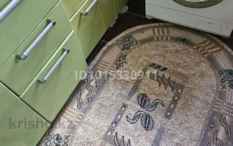 2-бөлмелі пәтер · 44 м² · 2/5 қабат, Назарбаева 19, бағасы: 250 000 ₸ в Караганде, Казыбек би р-н — фото 2