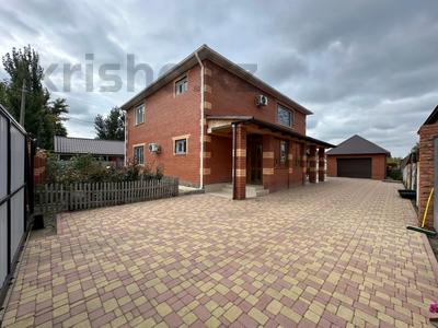 Отдельный дом · 5 комнат · 200 м² · 10 сот., Лесная 35 за 120 млн 〒 в Мичуринское
