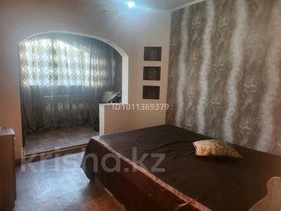 2-бөлмелі пәтер · 57 м² · 8/9 қабат, мкр Тастак-2, Тургута Озала 94 — Толиби, бағасы: 250 000 〒 в Алматы, Алмалинский р-н