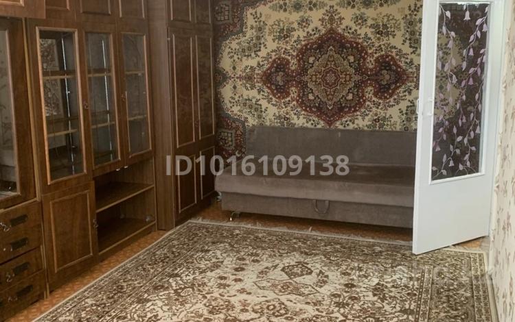2-комнатная квартира · 49 м² · 4/9 этаж, мкр 4 4а за 120 000 ₸ в Уральске — фото 2