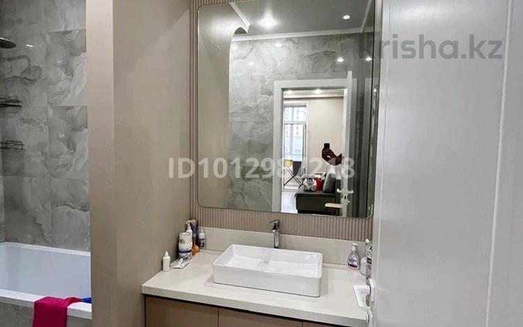 3-бөлмелі пәтер · 60 м² · 3/10 қабат, ЖК Мерей 13, бағасы: 38 млн ₸ в Караганде — фото 2